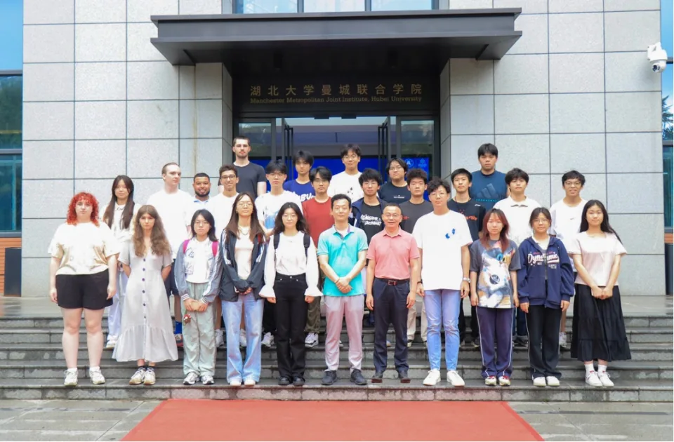 Chinese and international students and teachers at the first summer camp
